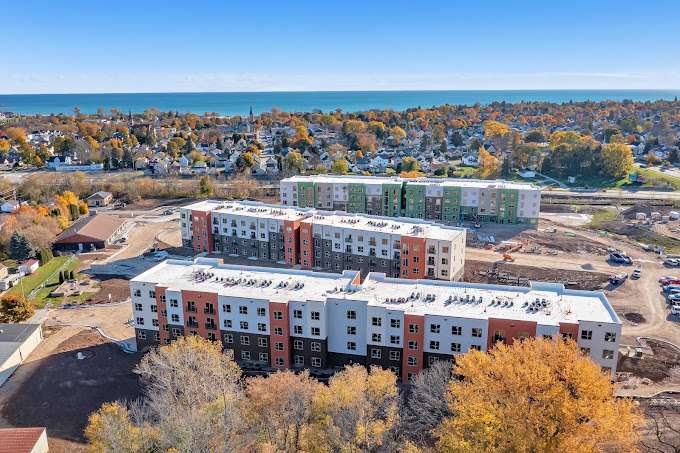 sheboygan apartment complex